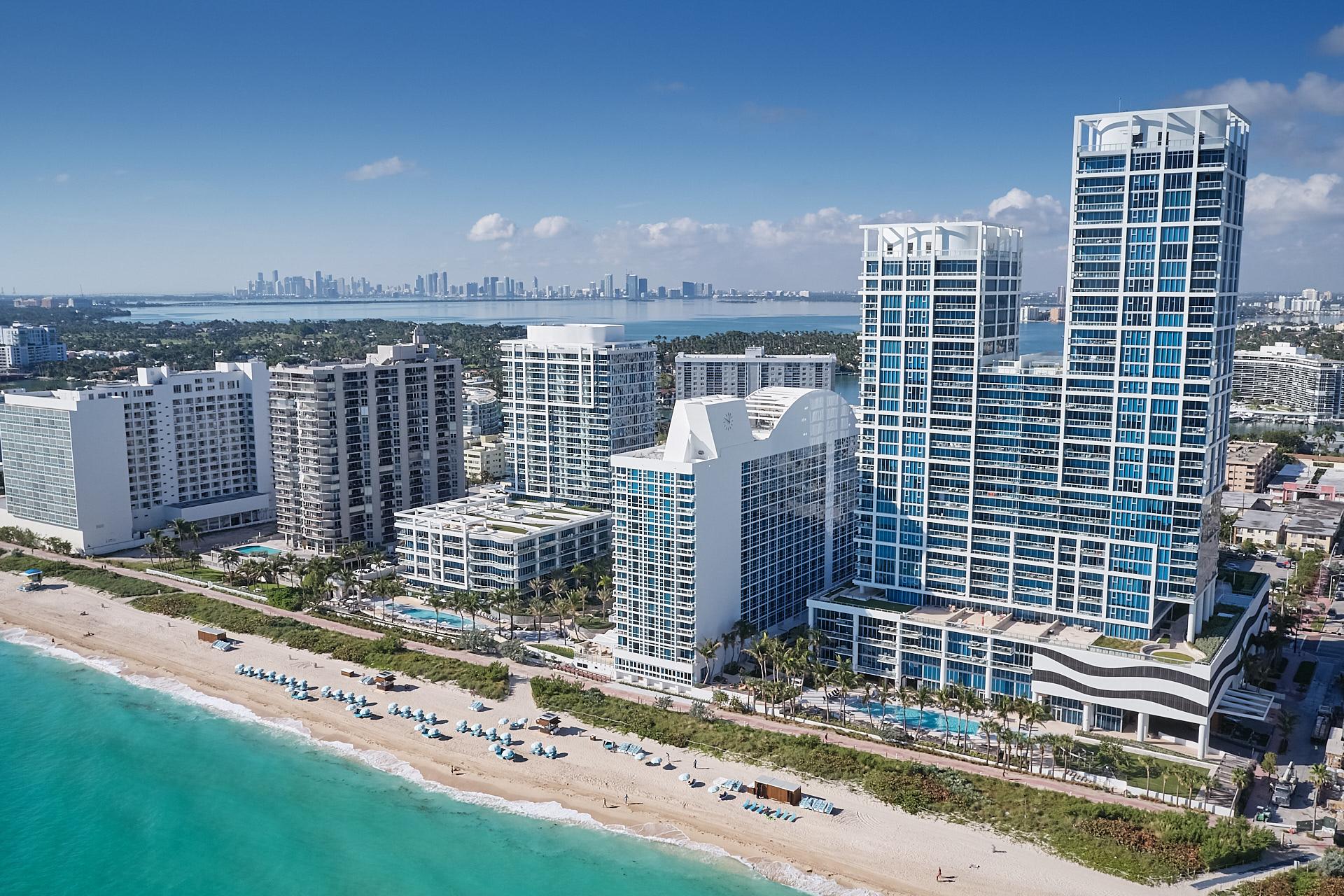 Carillon Miami Wellness Resort Miami Beach Bagian luar foto