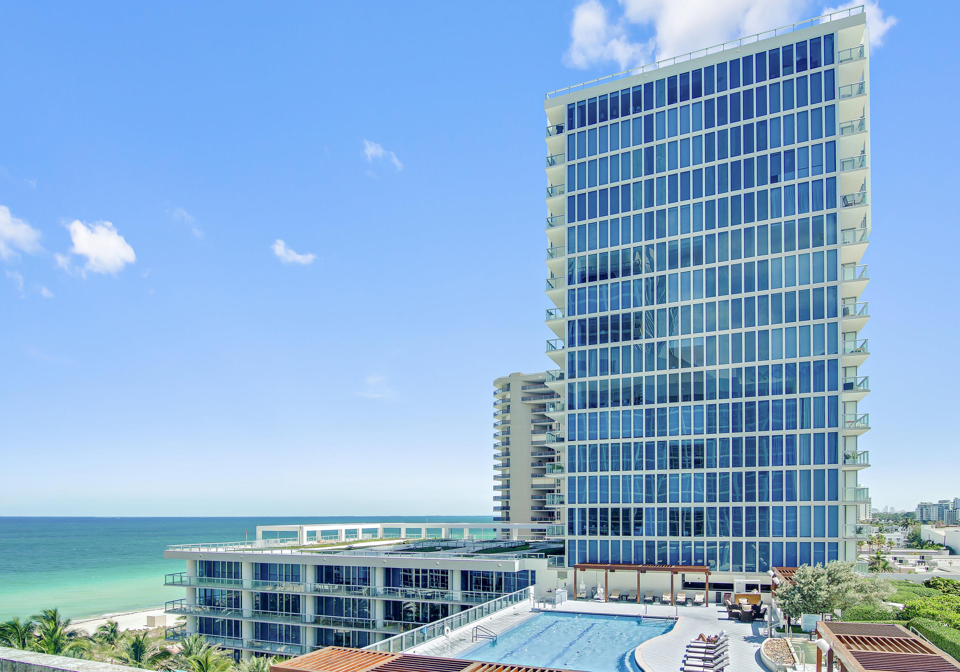 Carillon Miami Wellness Resort Miami Beach Bagian luar foto