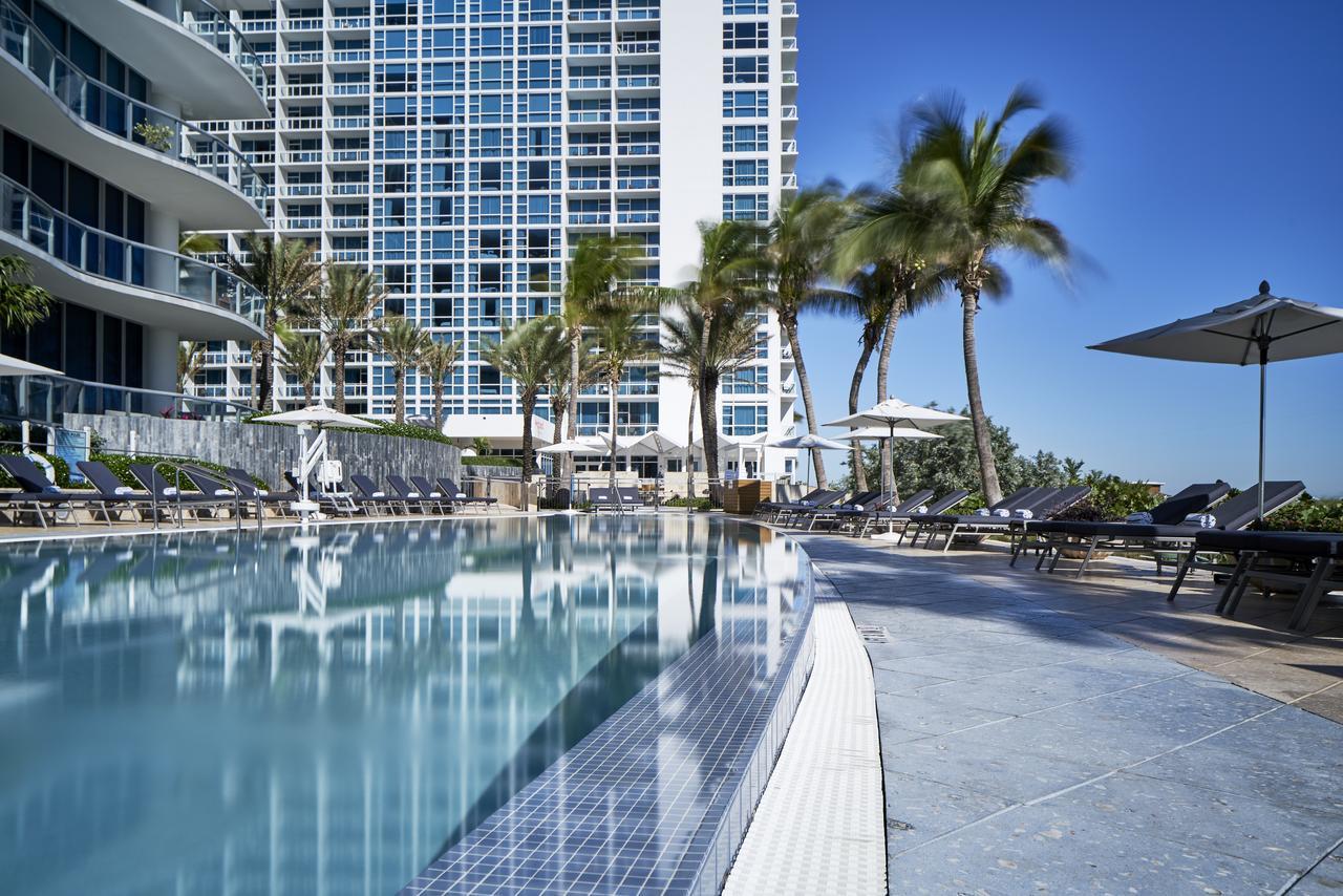 Carillon Miami Wellness Resort Miami Beach Bagian luar foto